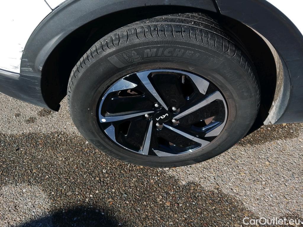  KIA  Sportage KIA  / 2022 / 5P / todoterreno 1.6 T-GDi HEV 171kW (230CV) Drive 4X2 #5