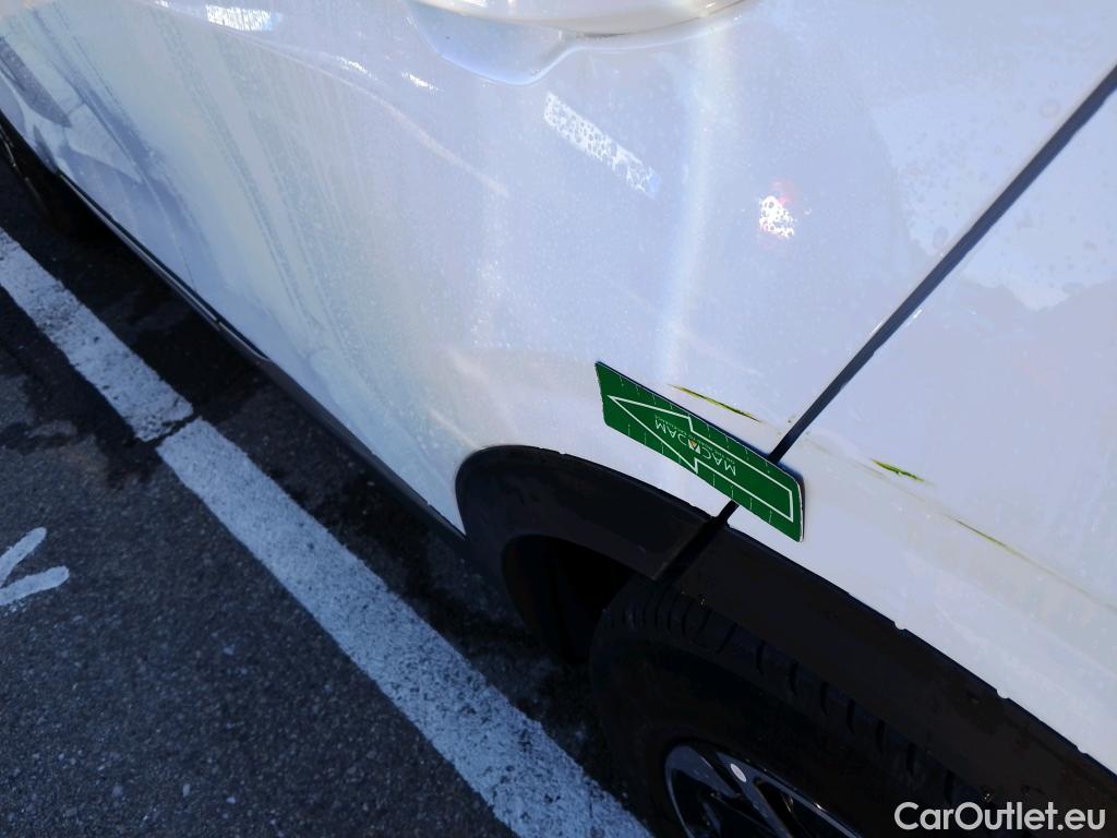  KIA  Sportage KIA  / 2022 / 5P / todoterreno 1.6 T-GDi HEV 171kW (230CV) Drive 4X2 #16