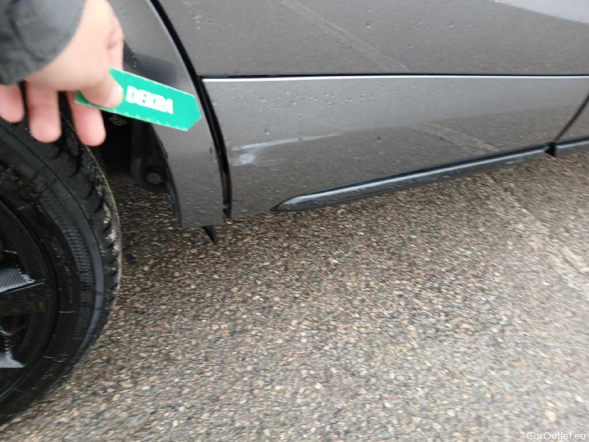  Nissan  Qashqai NISSAN  / 2017 / 5P / todoterreno DIG-T 117 kW (160 CV) E6D DCT N-TEC #32