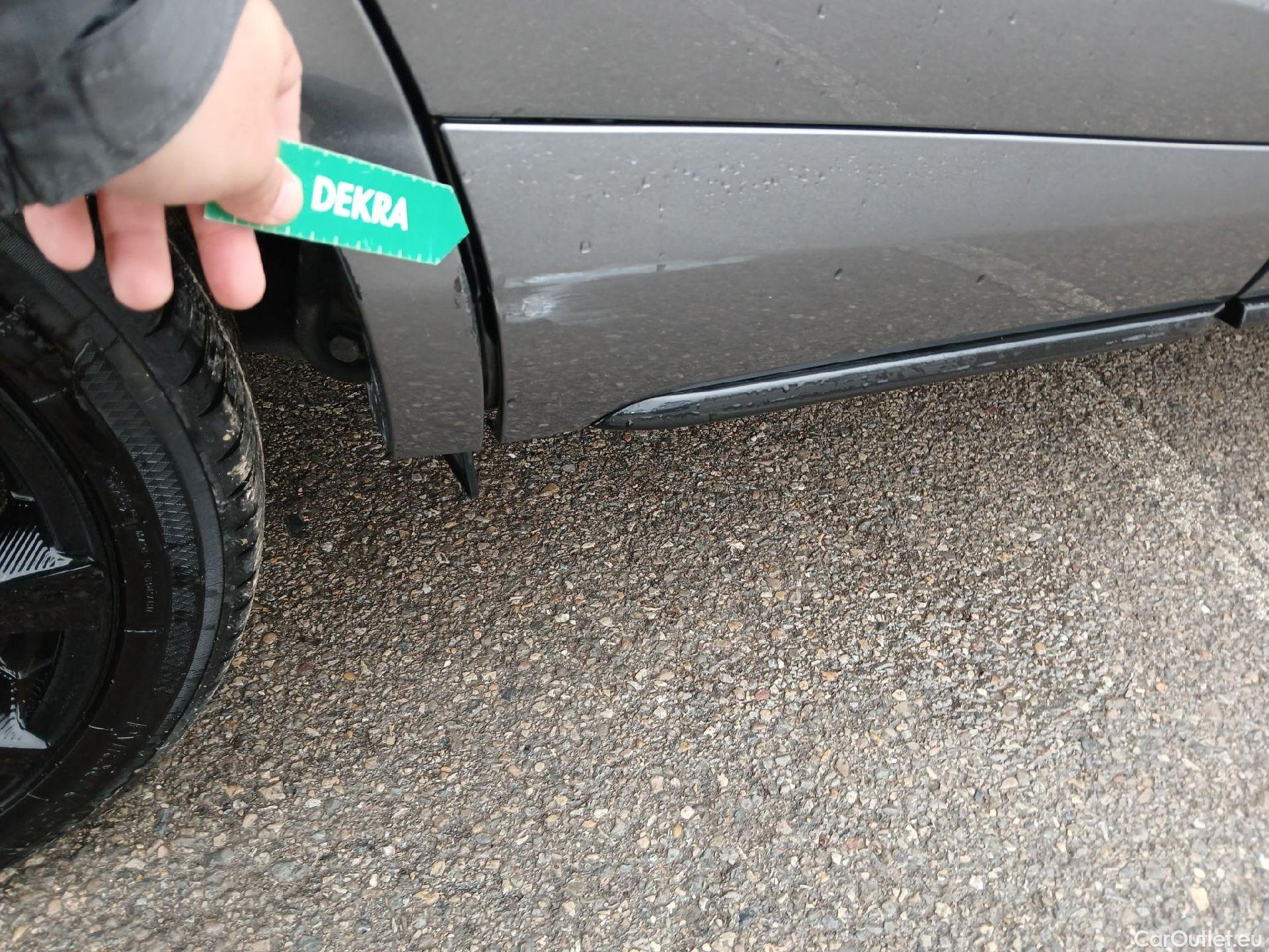  Nissan  Qashqai NISSAN  / 2017 / 5P / todoterreno DIG-T 117 kW (160 CV) E6D DCT N-TEC #33