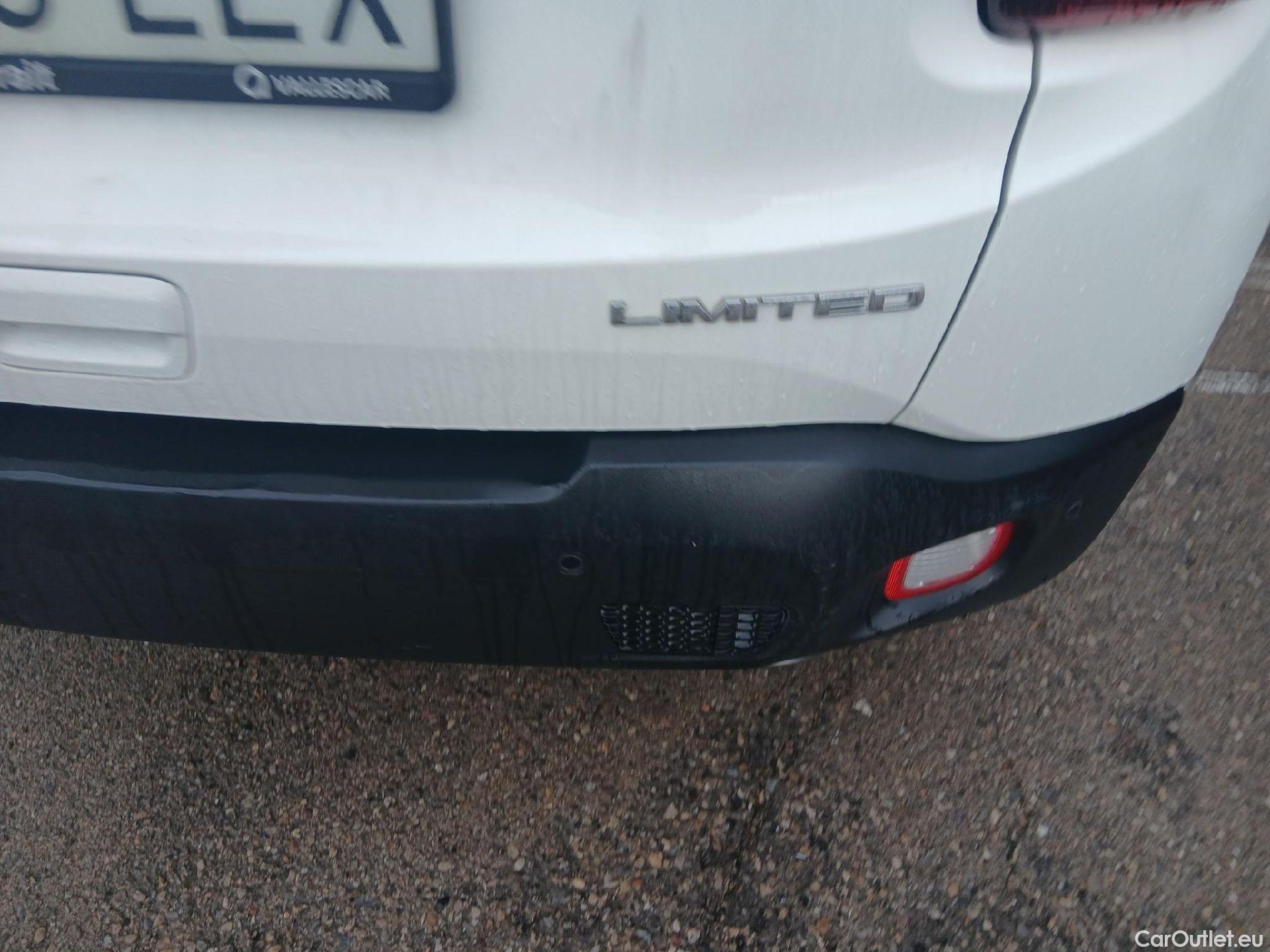  Jeep  Patriot JEEP Renegade / 2014 / 5P / todoterreno Limited 1.3 PHEV 140kW (190CV) AT AWD #19