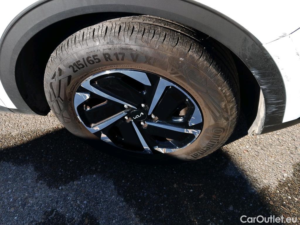  KIA  Sportage KIA  / 2022 / 5P / todoterreno 1.6 T-GDi HEV 171kW (230CV) Drive 4X2 #3