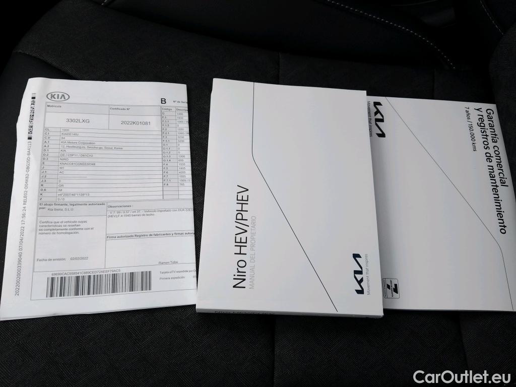  KIA  Niro KIA  / 2019 / 5P / crossover 1.6 GDi HEV 104kW (141CV) Emotion #1
