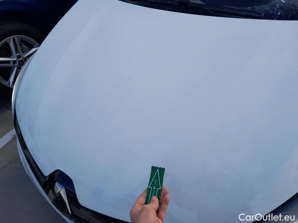  Renault  Clio RENAULT  / 2019 / 5P / berlina con portón Business TCe 74 kW (100CV) GLP #7