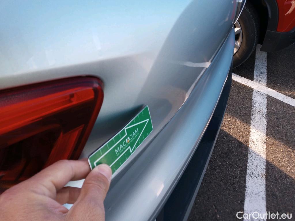  Renault  Kadjar RENAULT  / 2019 / 5P / crossover Zen GPF TCe 103kW (140CV) EDC #29