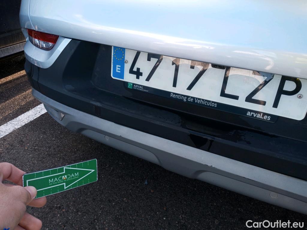  Renault  Kadjar RENAULT  / 2019 / 5P / crossover Zen GPF TCe 103kW (140CV) EDC #12