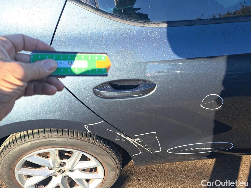  Land Rover  Discovery SEAT Nuevo León / 2020 / 5P / berlina con portón 1.0 TSI 81kW S&S Style Go (AC) #40