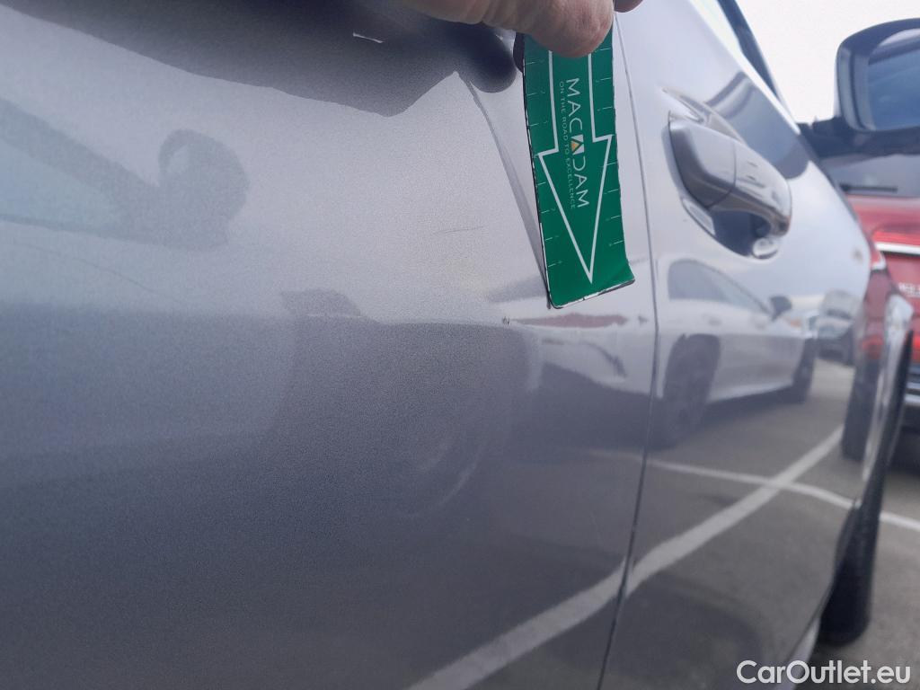  Peugeot  508 PEUGEOT  / 2018 / 5P / berlina con portón 5P Active Pack BlueHDi 130 S&S EAT8 (AC2) #9