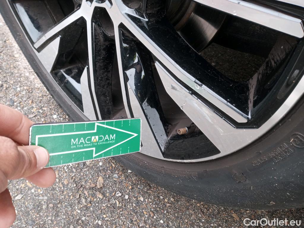  Renault  Espace  VI Techno E-Tech Hybrid 1.2 E-TECH Hybrid 200CV ATV 7 Plazas 6E #9