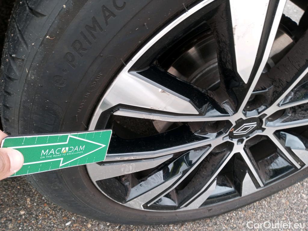  Renault  Espace  VI Techno E-Tech Hybrid 1.2 E-TECH Hybrid 200CV ATV 7 Plazas 6E #13