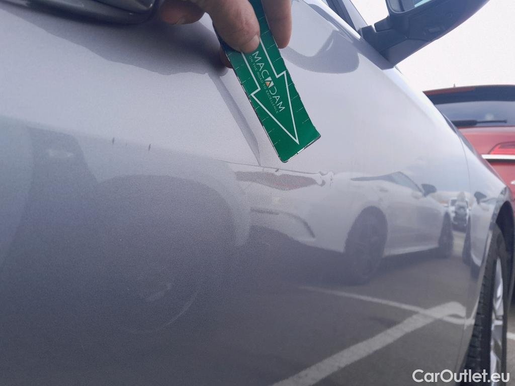  Peugeot  508 PEUGEOT  / 2018 / 5P / berlina con portón 5P Active Pack BlueHDi 130 S&S EAT8 (AC2) #7