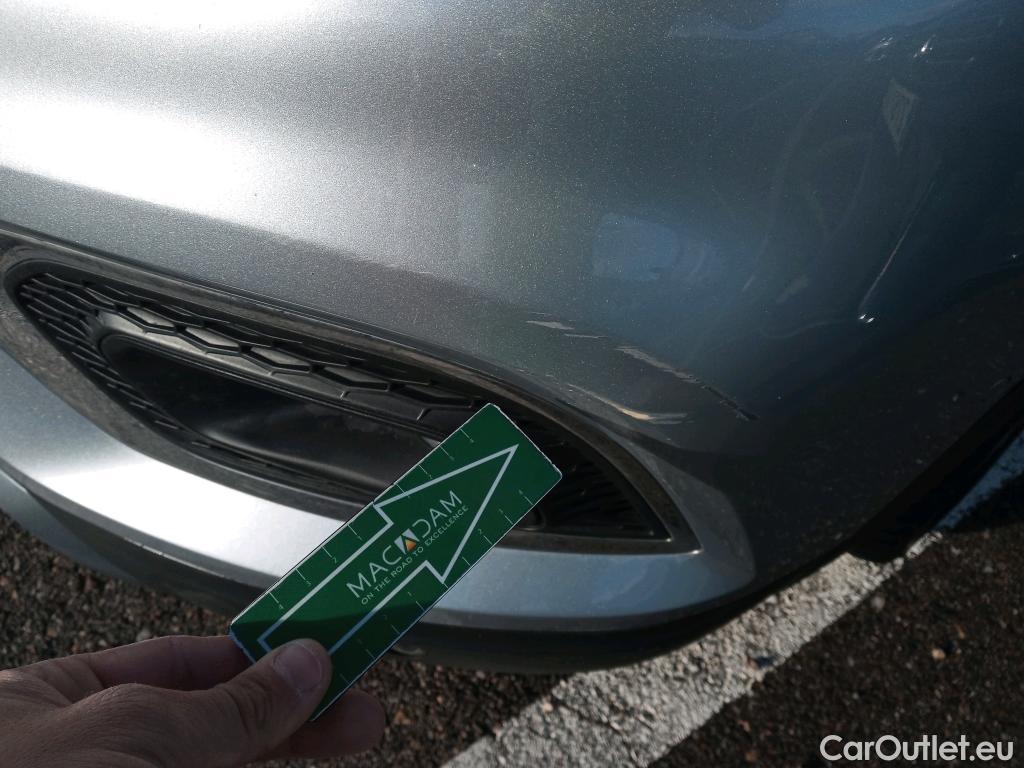  Renault  Kadjar RENAULT  / 2019 / 5P / crossover Zen GPF TCe 103kW (140CV) EDC #19