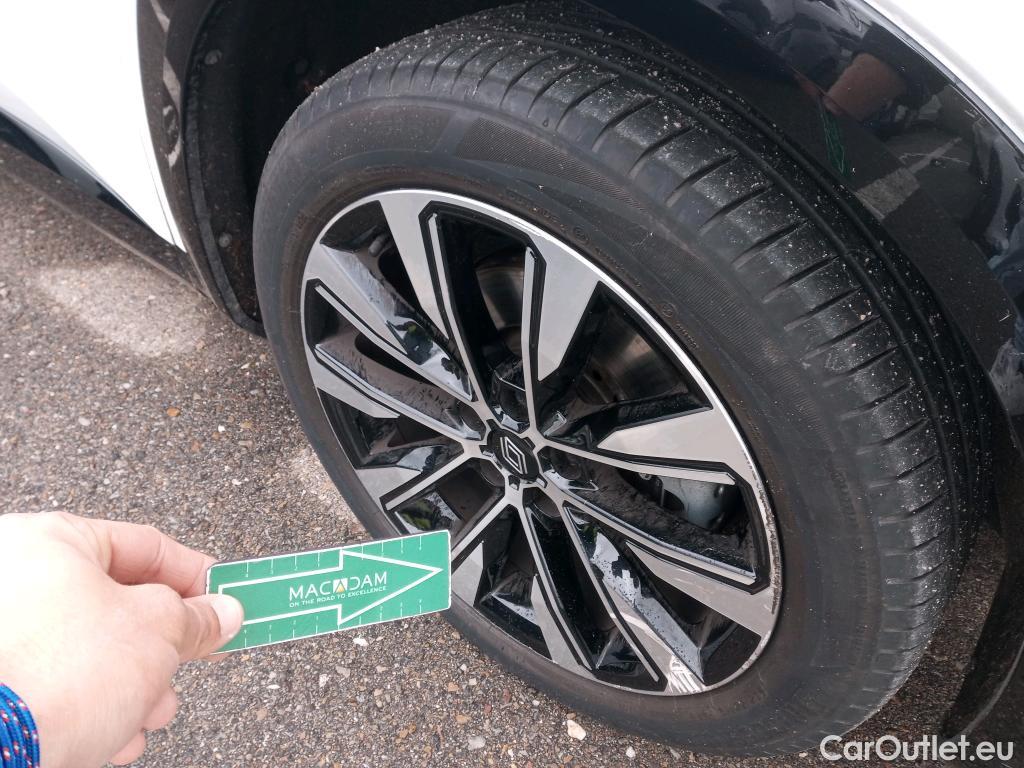  Renault  Espace  VI Techno E-Tech Hybrid 1.2 E-TECH Hybrid 200CV ATV 7 Plazas 6E #16