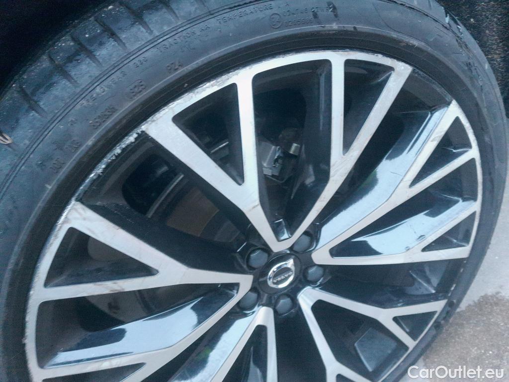  Volvo  XC60 VOLVO  / 2017 / 5P / todoterreno 2.0 T6 AWD Recharge Inscription Auto #12