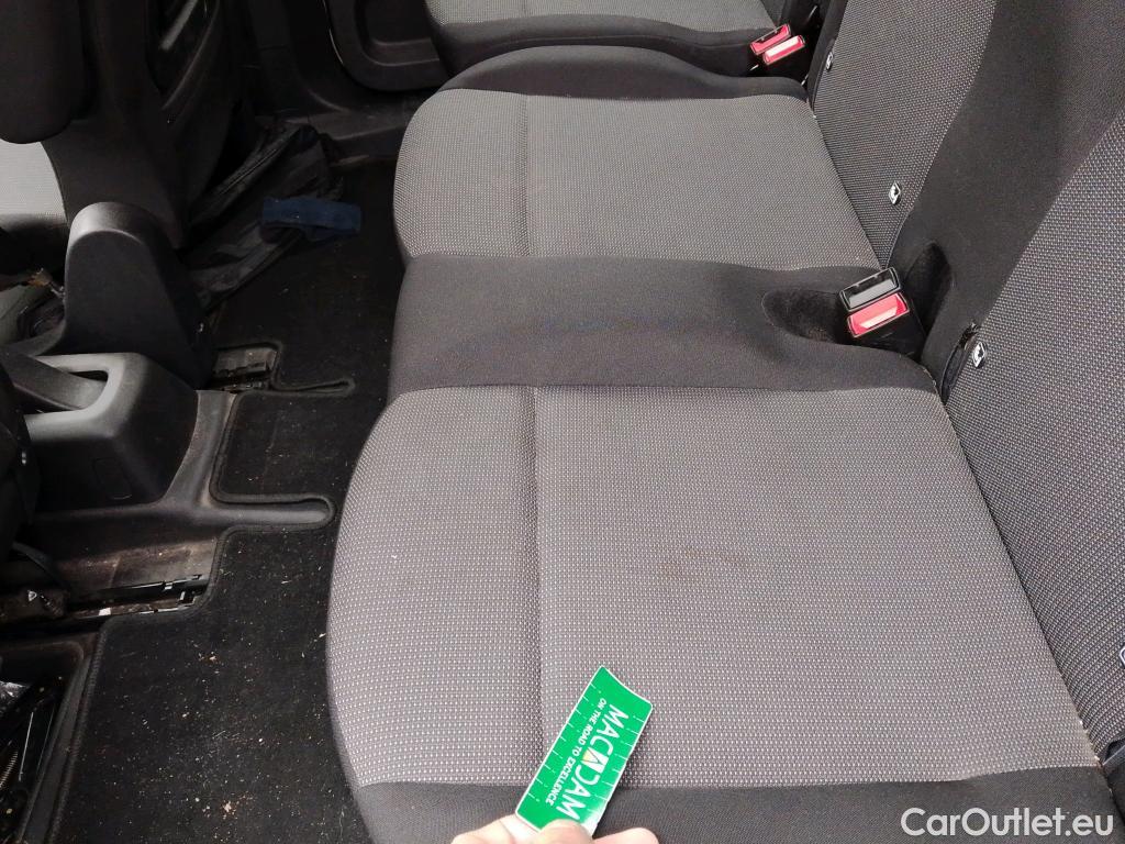  Citroen  Berlingo CITROEN  / 2018 / 5P / furgón derivado de turismo Doble Cab. Talla XL BlueHDi 100 CONTROL #14