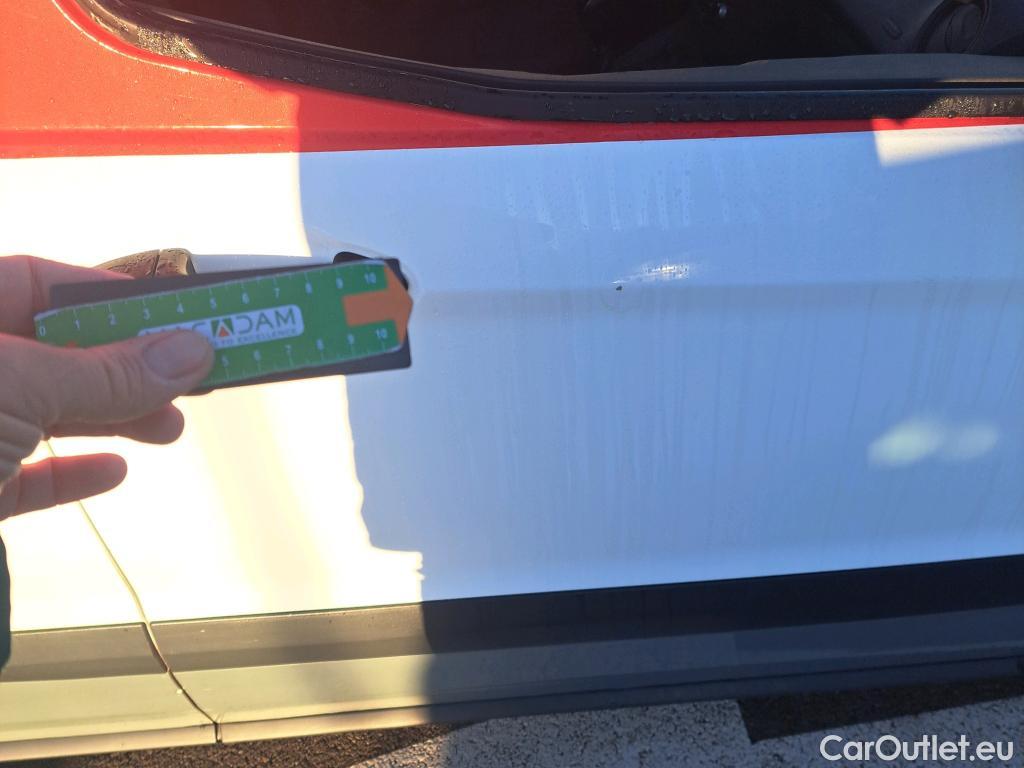  Ford  Transit FORD  Courier/2014/4P/furgón der.turis Van 1.5 TDCi 56kW Trend #40