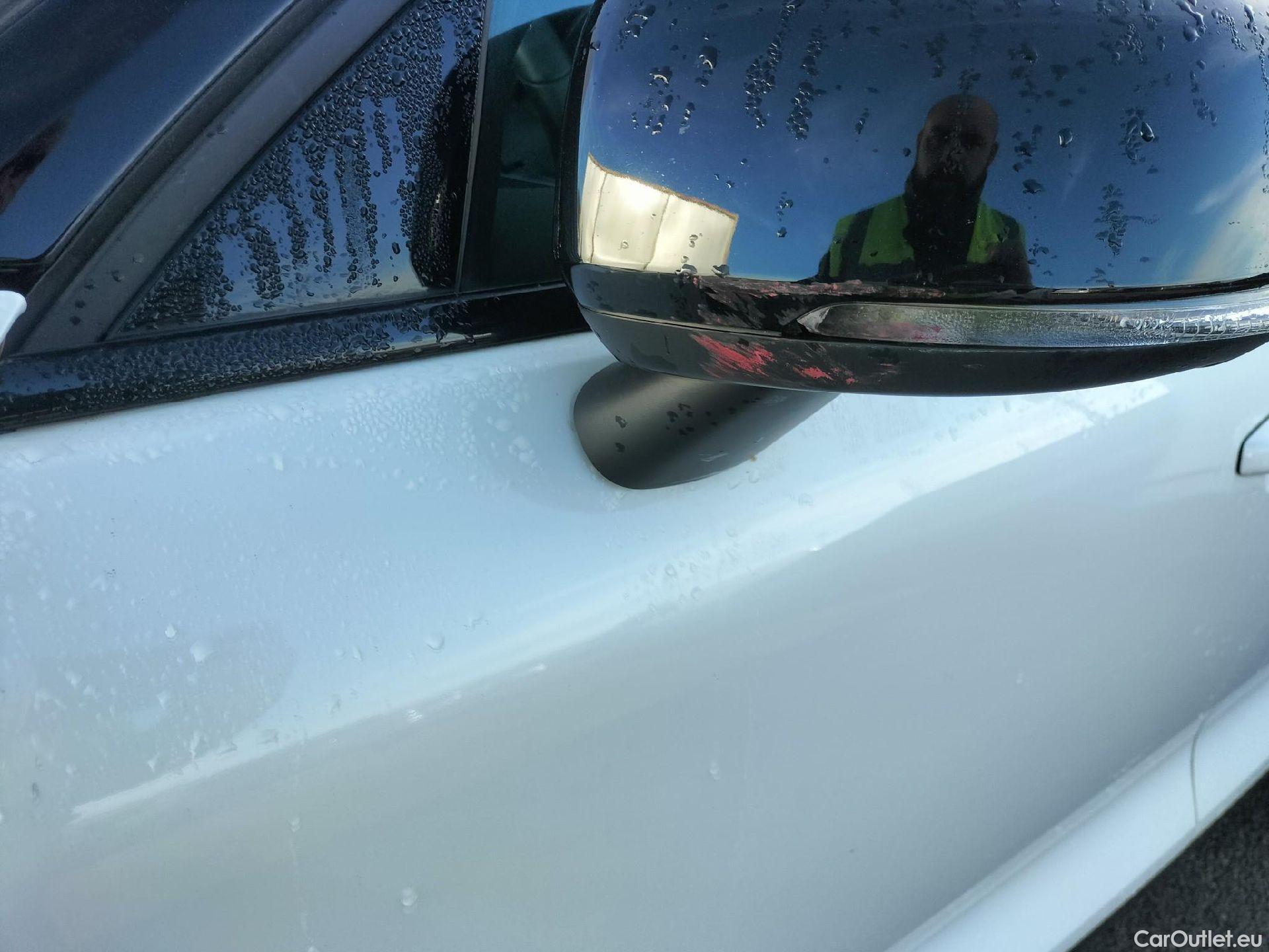  Volvo  XC 40 VOLVO XC40 / 2017 / 5P / todoterreno 2.0 B4 G AWD R-Design Auto #20