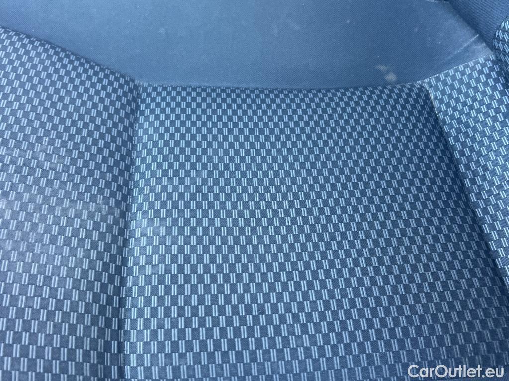  Nissan  NV400 NISSAN NT400 / 2014 / 4P / chasis doble cabina 35.13/3 Comfort Doble Cabina Larga #1