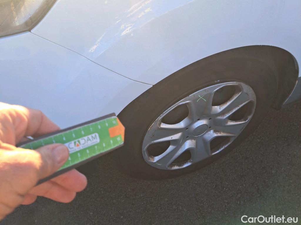  Ford  Transit FORD  Courier/2014/4P/furgón der.turis Van 1.5 TDCi 56kW Trend #38