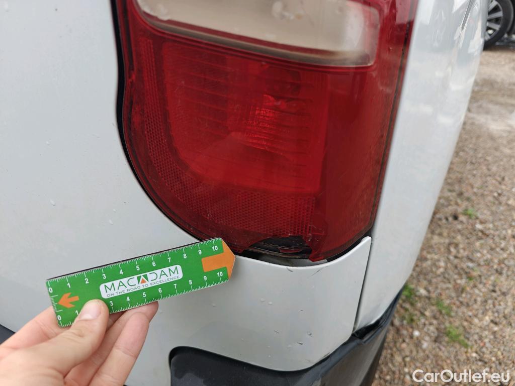  Opel  Combo OPEL  / 2018 / 3P / furgón derivado de turismo Cargo L 1000kg Diesel 1.5 100HP S&S MT E (AC) #8