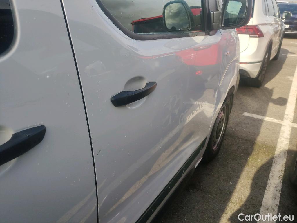  Peugeot  Expert PEUGEOT  / 2016 / 4P / furgón Doble Cab Repl 2.0 Pro BlueHDi 145 Long #17