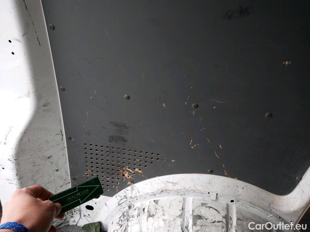  Land Rover  Discovery VOLKSWAGEN Transporter / 2020 / 4P / furgón Furgón Corto TN 2.0 TDI 110kW 4MO #41