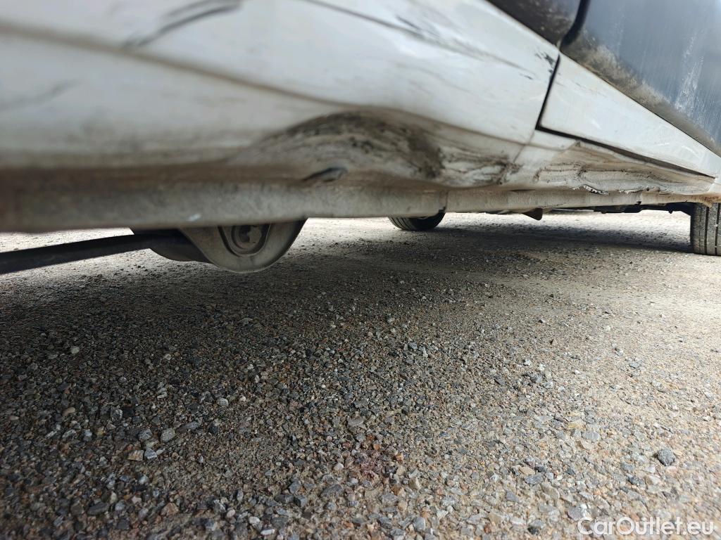  Peugeot  Boxer PEUGEOT  / 2014 / 4P / furgón 335 L2 H2 BHDI 103kW (140CV) S&S 6 V. M #2