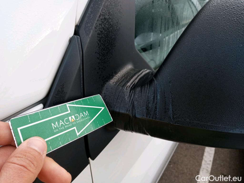  Land Rover  Discovery VOLKSWAGEN Transporter / 2020 / 4P / furgón Furgón Corto TN 2.0 TDI 110kW 4MO #7