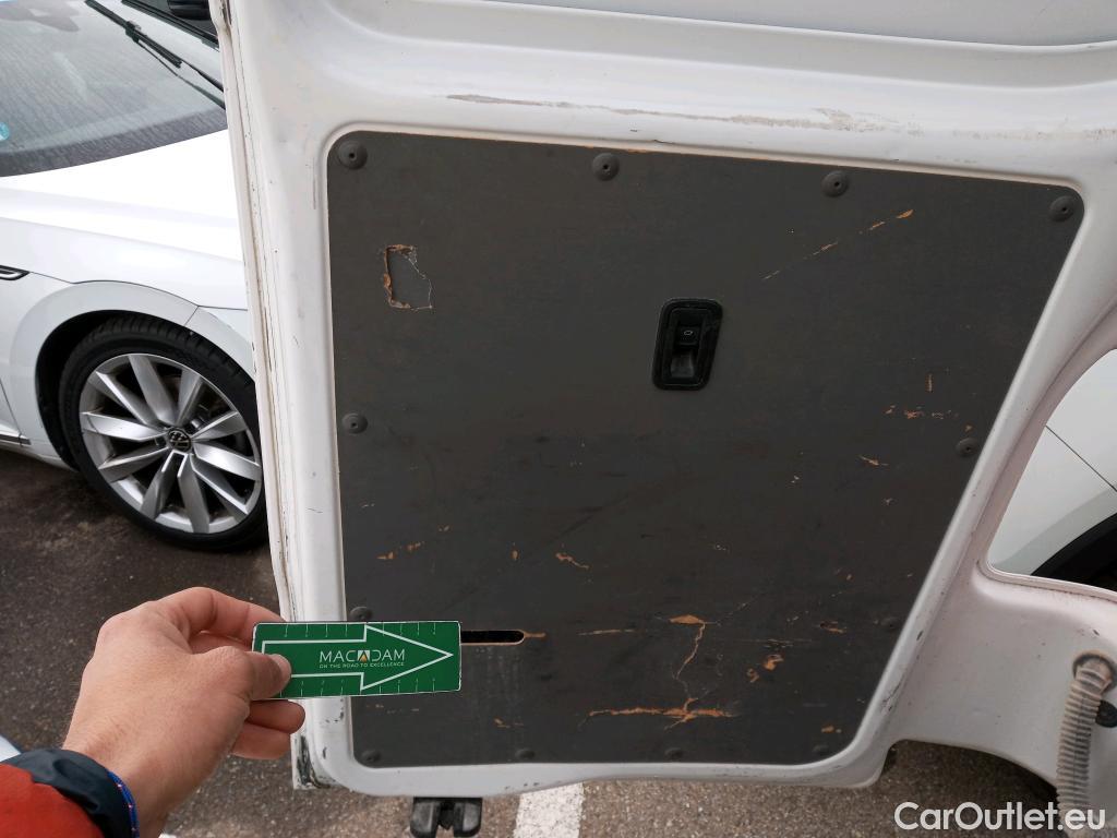  Land Rover  Discovery VOLKSWAGEN Transporter / 2020 / 4P / furgón Furgón Corto TN 2.0 TDI 110kW 4MO #22