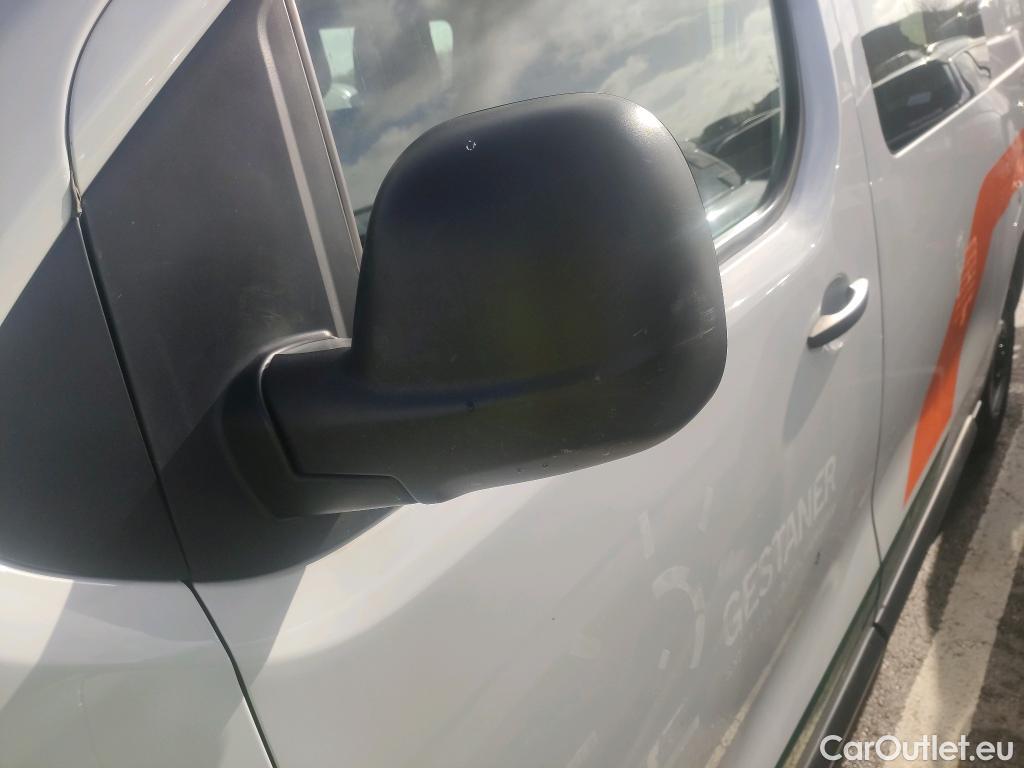  Peugeot  Expert PEUGEOT  / 2016 / 4P / furgón Doble Cab Repl 2.0 Pro BlueHDi 145 Long #26