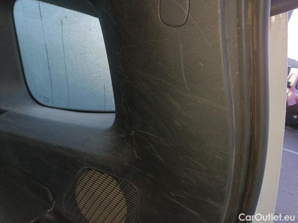  Renault  Kangoo RENAULT  Combi / 2021 / 5P / combi Life Edition One 1.5 Blue dCi 70kW(95CV) (IND)(AC) #13