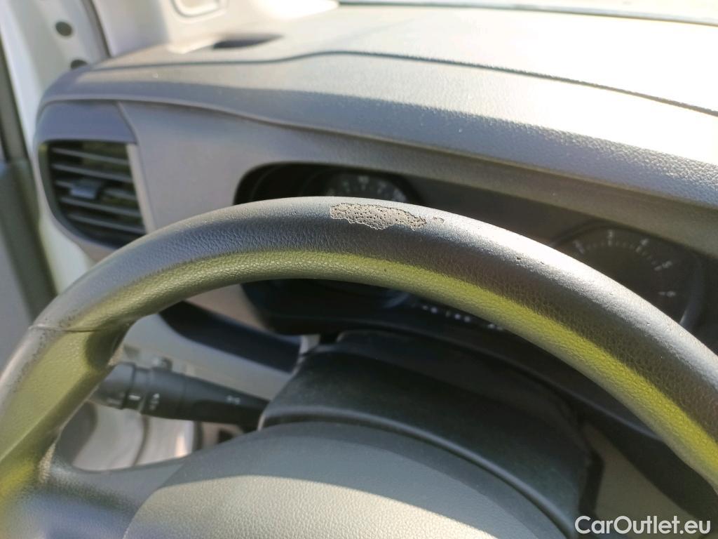  Peugeot  Expert PEUGEOT  Furgón Pro 2.0 BlueHDi 120 S&S Standard (CX) #40