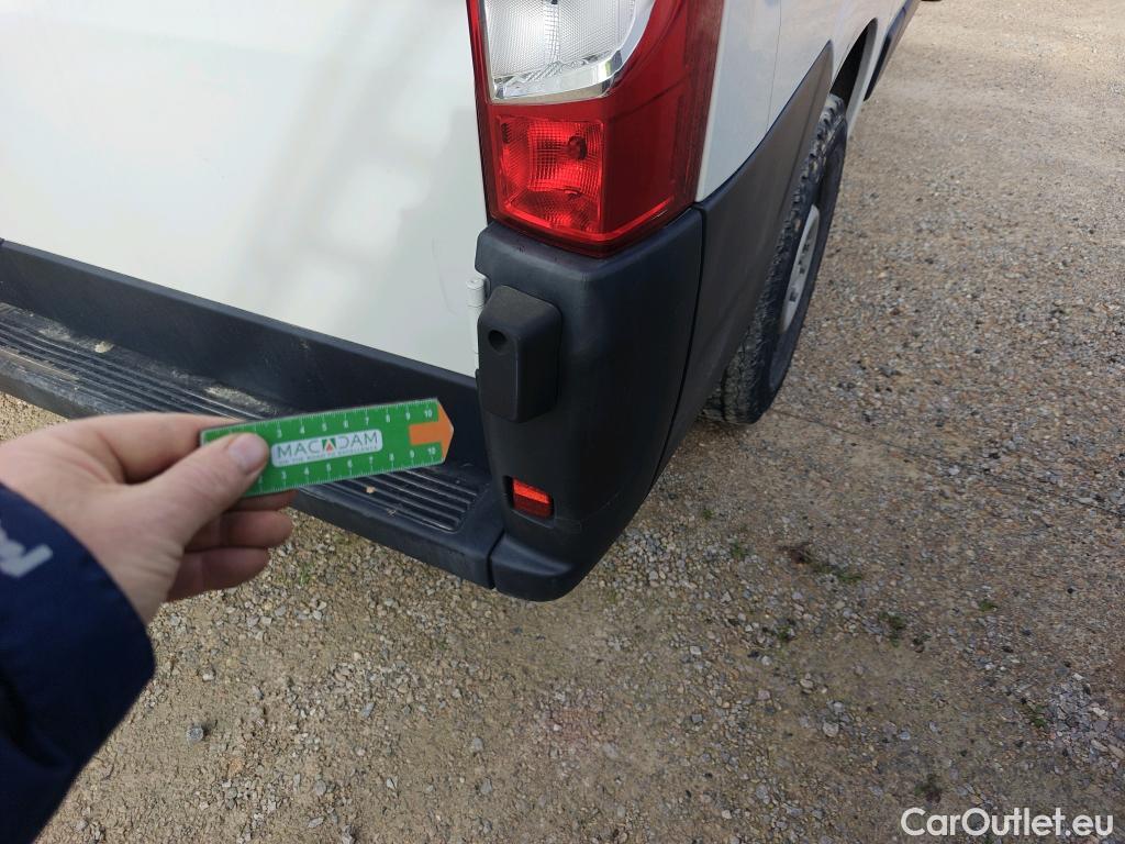  Peugeot  Boxer PEUGEOT  / 2014 / 4P / furgón 335 L2 H2 BHDI 103kW (140CV) S&S 6 V. M #47