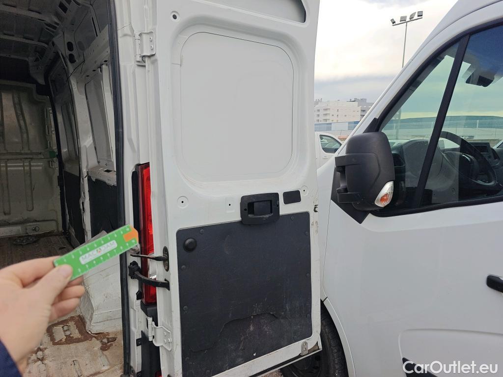  Peugeot  Boxer PEUGEOT  / 2014 / 4P / furgón 335 L2 H2 BHDI 103kW (140CV) S&S 6 V. M #9