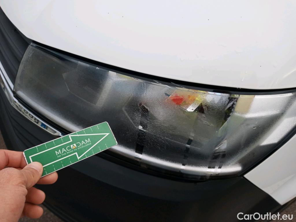  Land Rover  Discovery VOLKSWAGEN Transporter / 2020 / 4P / furgón Furgón Corto TN 2.0 TDI 110kW 4MO #2