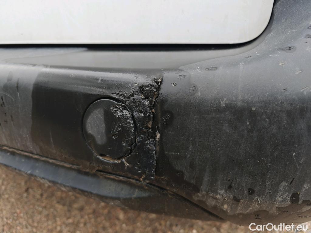  Opel  Combo OPEL  / 2018 / 3P / furgón derivado de turismo Cargo L 1000kg Diesel 1.5 100HP S&S MT E (AC) #15