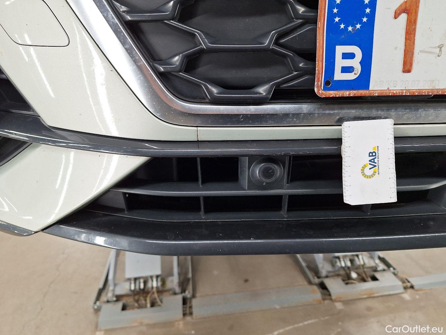  Audi  Q3 Audi,  SB '19, Audi  Sportback 35 TDI S tronic Business Edition #3