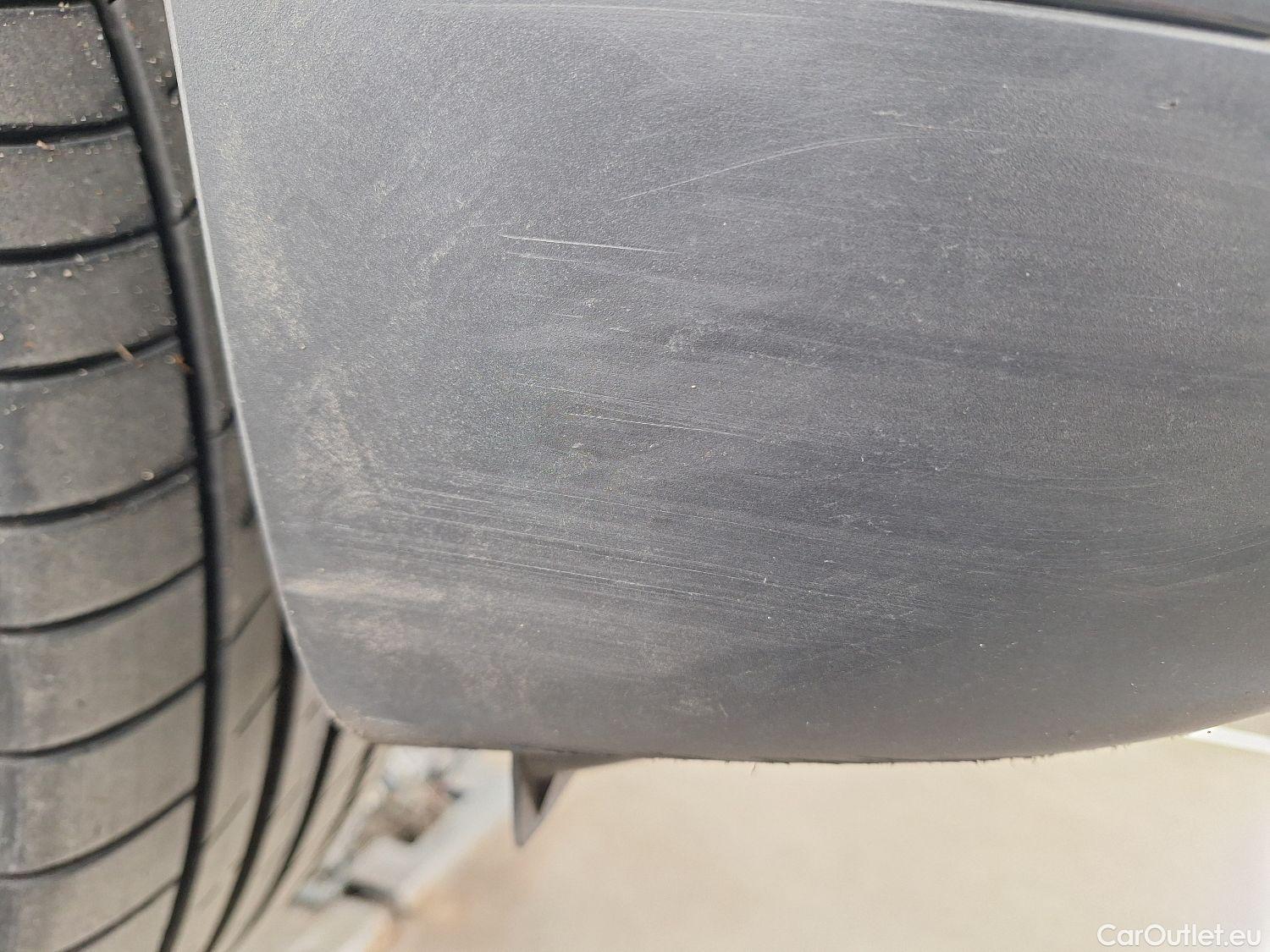  Bmw  X1 BMW,  FL'19, BMW  sDrive16dA (85 kW) 5d #9