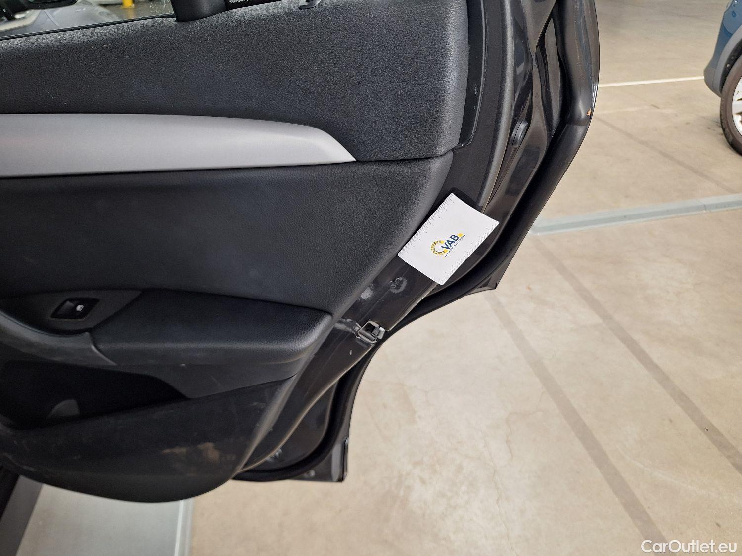  Bmw  X1 BMW,  FL'19, BMW  sDrive16dA (85 kW) 5d #34