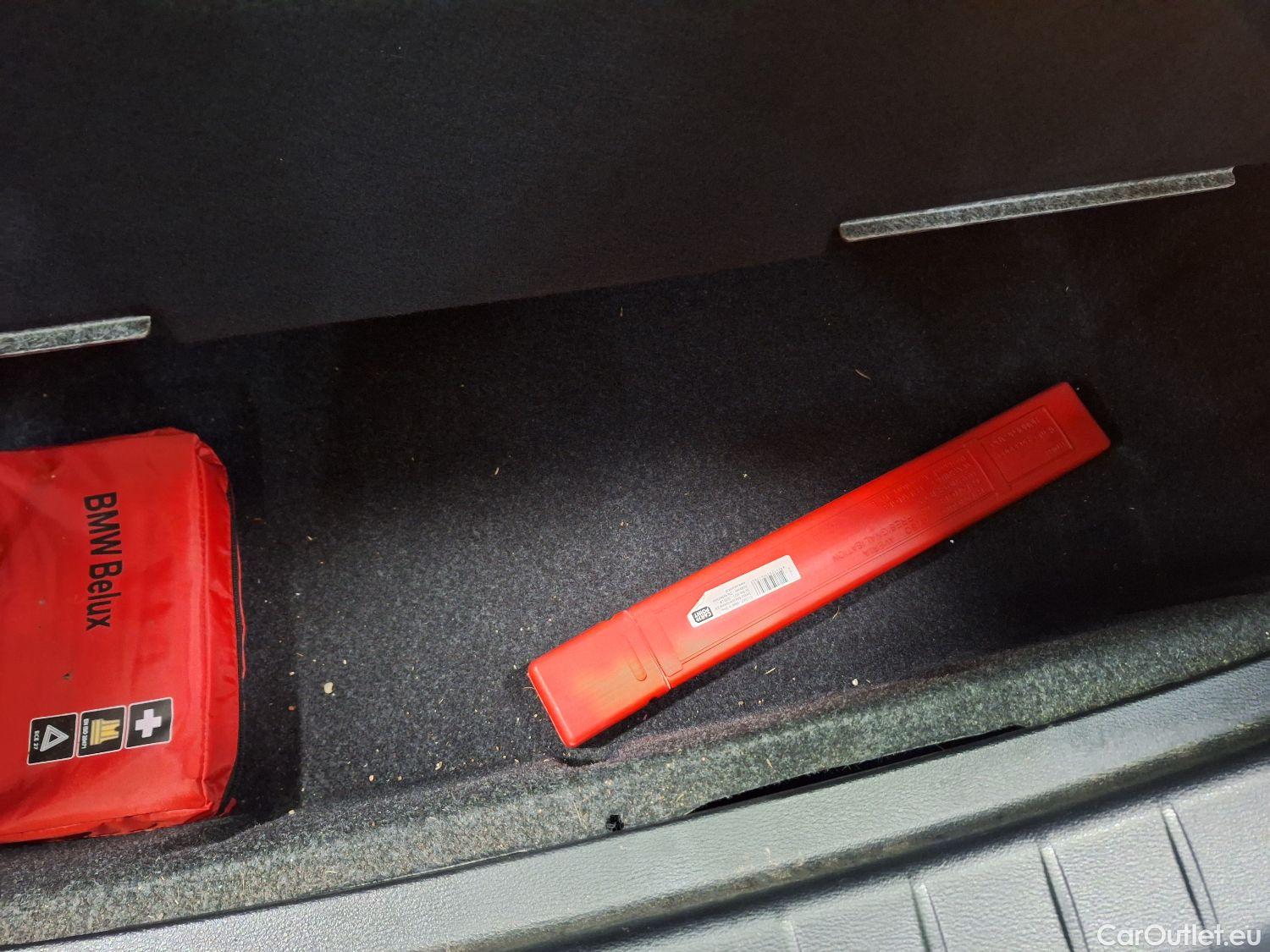  Bmw  X1 BMW,  FL'19, BMW  sDrive18iA (100 kW) 5d #4