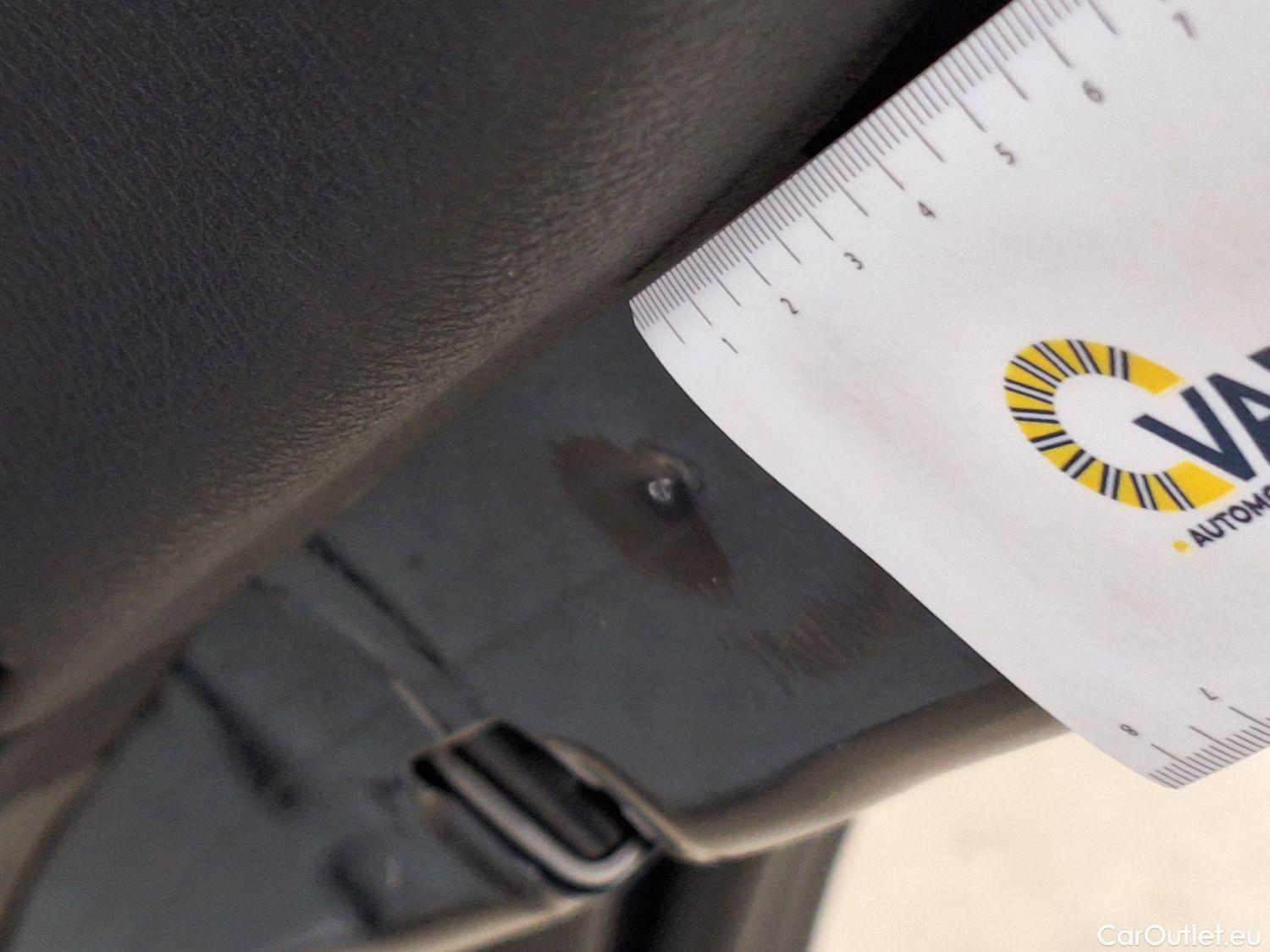  Bmw  X1 BMW,  FL'19, BMW  sDrive16dA (85 kW) 5d #35