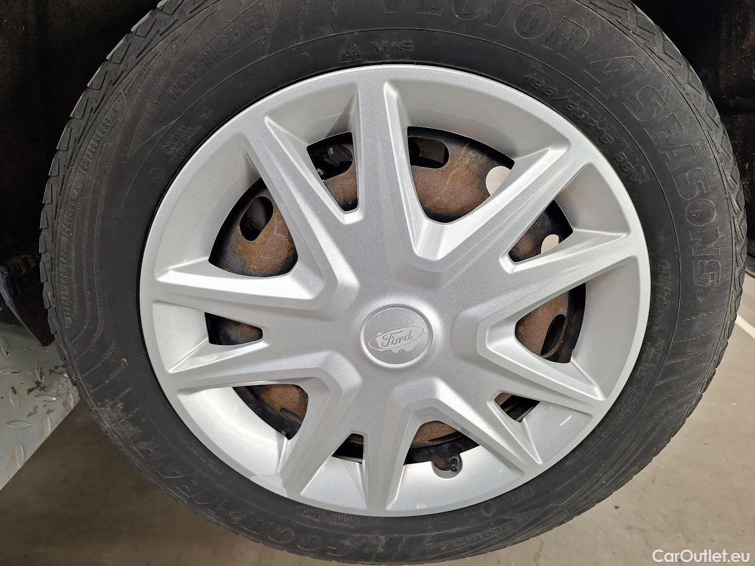  Ford  Fiesta Ford,  '17, Ford  1.1i 52kW Business Class 5d #24