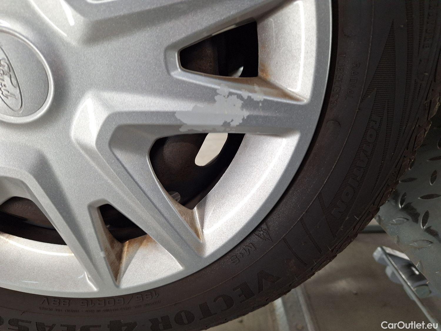  Ford  Fiesta Ford,  '17, Ford  1.1i 52kW Business Class 5d #11