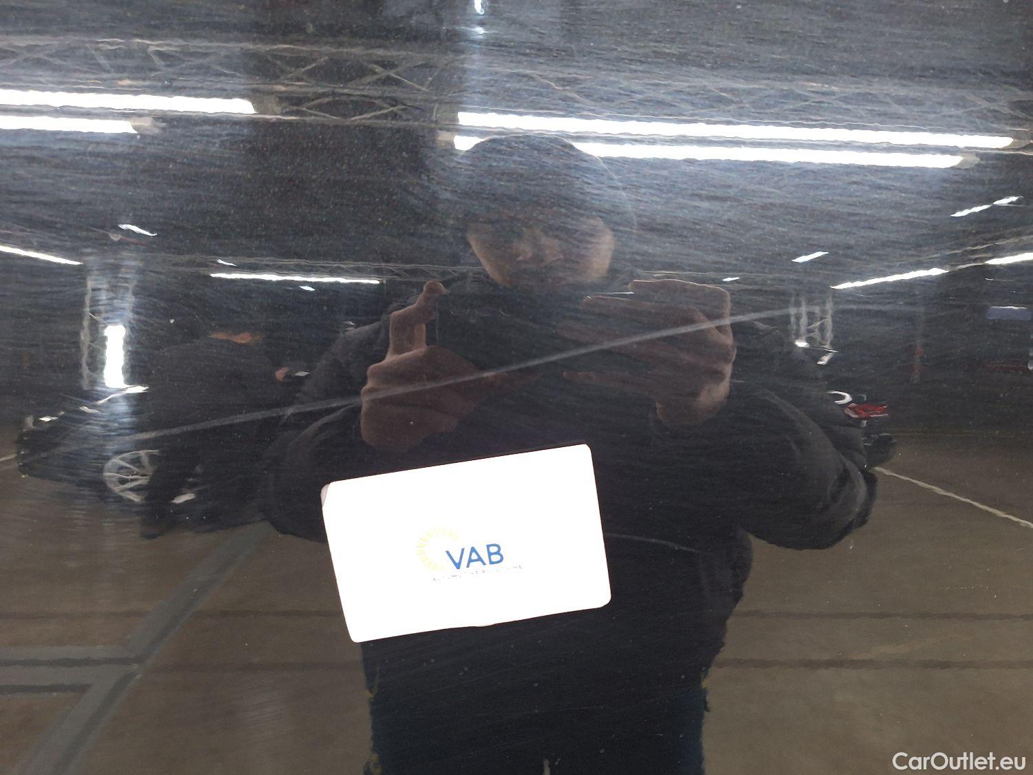  Mercedes  E-Klasse Mercedes, E-Class FL'20, Mercedes-Benz  Berline E 200 d Business So #23