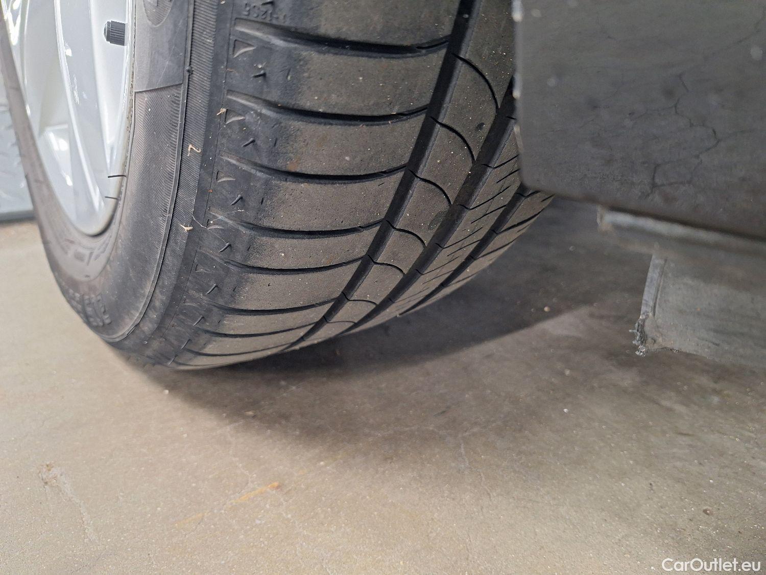  Volkswagen  Golf  VW, VIII '20, Volkswagen VIII 2.0 TDI 85kW Life 5d #63