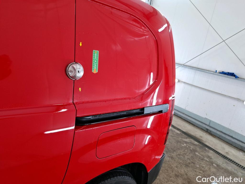  Citroen  Berlingo  Fourgon Driver M 650 1.2 PureTech 130CV BVA8 E6d #1