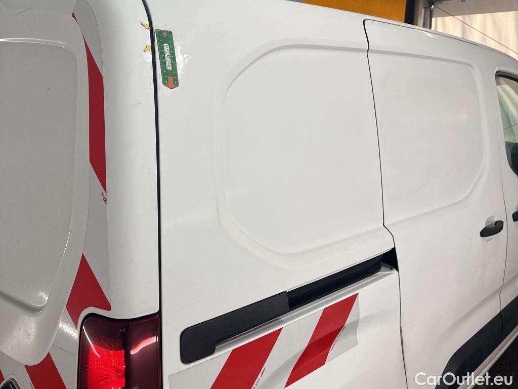  Citroen  Berlingo  Fourgon Club M 650 1.5 BlueHDi 75CV BVM5 E6dT #7