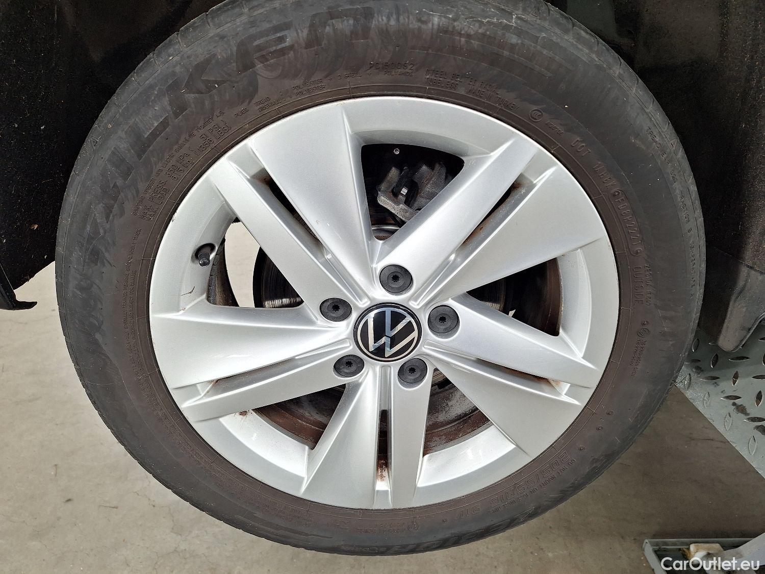  Volkswagen  Golf  VW, VIII '20, Volkswagen VIII 2.0 TDI 85kW Life 5d #13