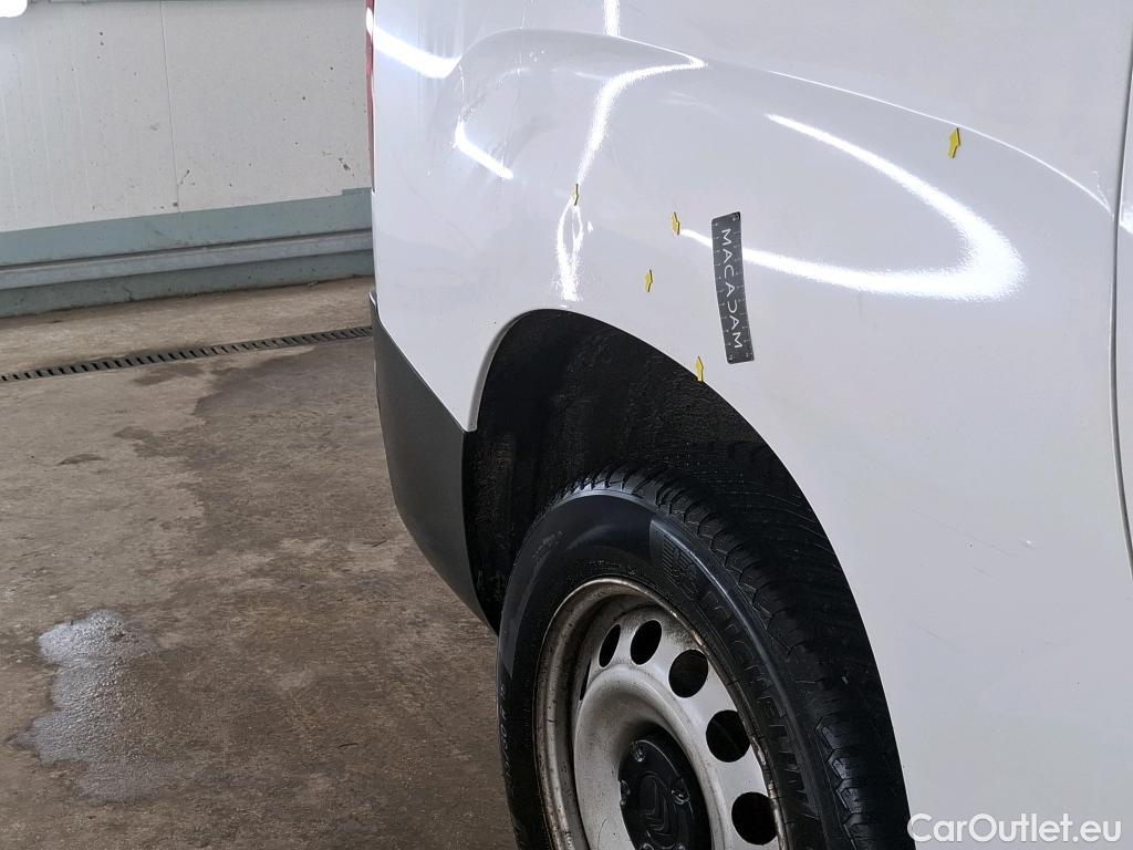  Citroen  Berlingo  Fourgon Driver XL 950 1.5 BlueHDi 100CV BVM5 E6dT #15