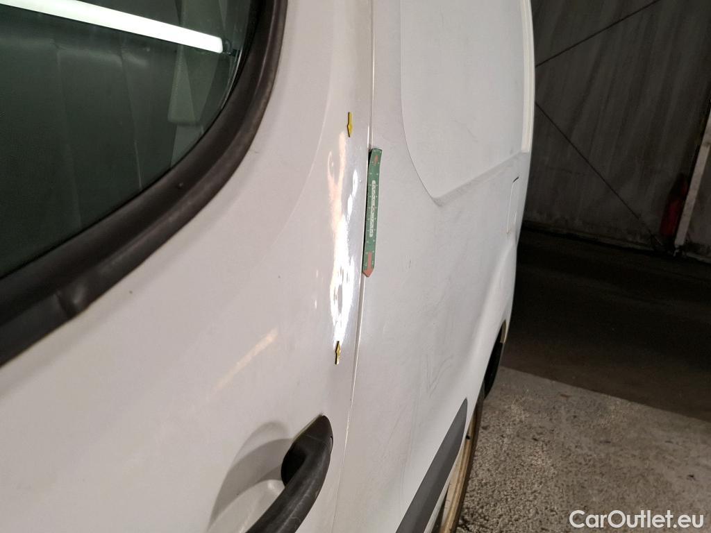  Citroen  Berlingo  Fourgon Confort L1 (Court) 1.6 100CV BVM5 E5 #13